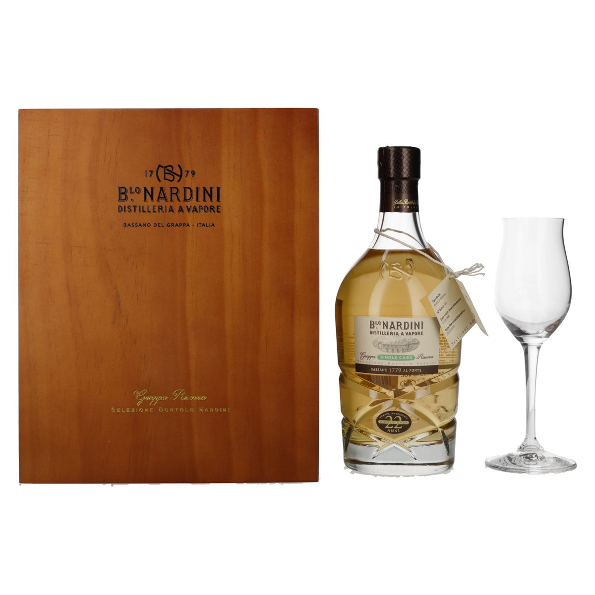 Nardini Grappa Riserva 22 ANNI Single Cask 45% vol. 0,7l dans une caisse en bois avec verre