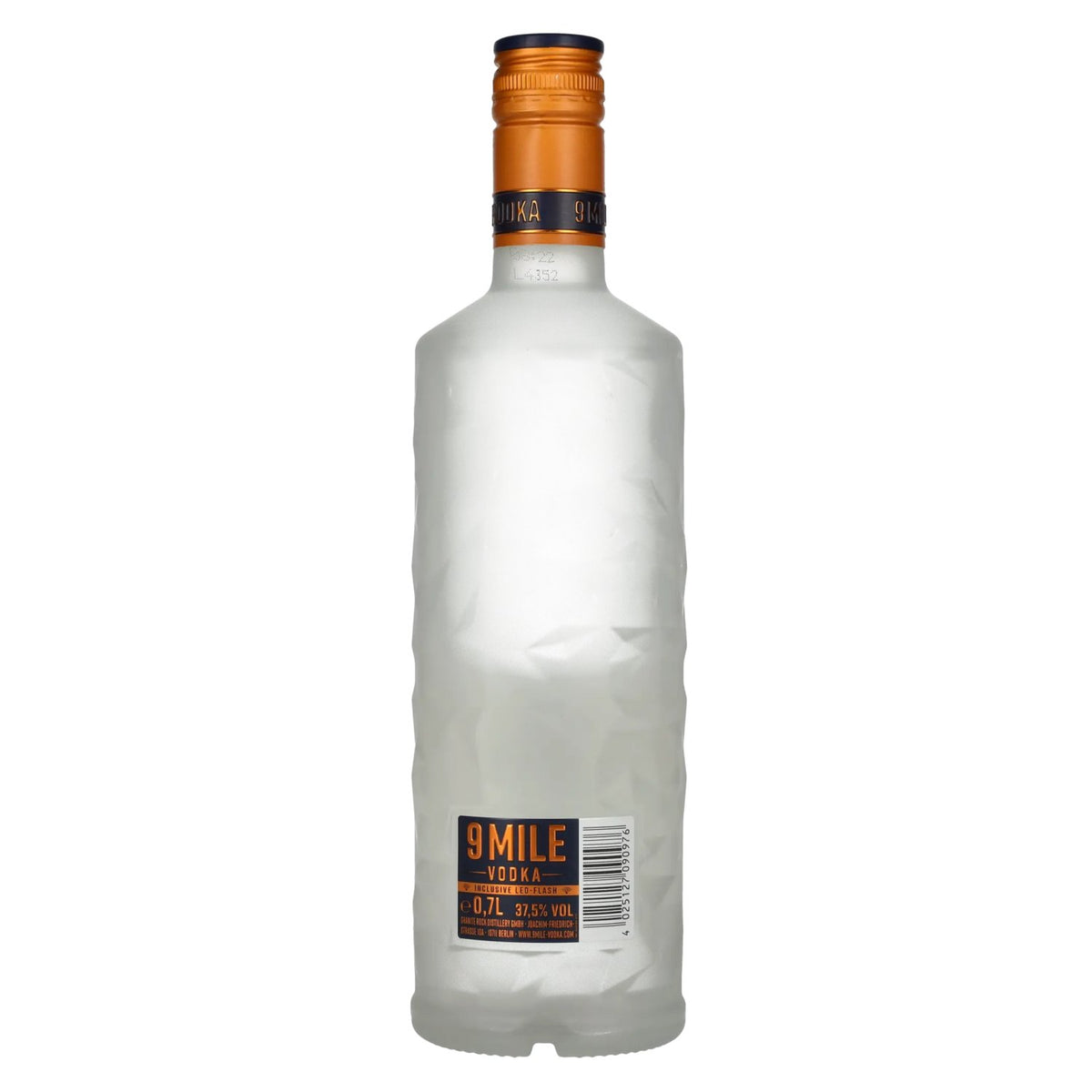9 Mile Vodka 37.5% ABV 0.7l + LED light sticker
