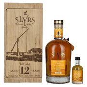 Slyrs 12 Years Old TOKAJER CASK FINISH Bavarian Single Malt Whisky 2013 43% Vol. 0,7l dans une caisse en bois avec miniature de 0,05l