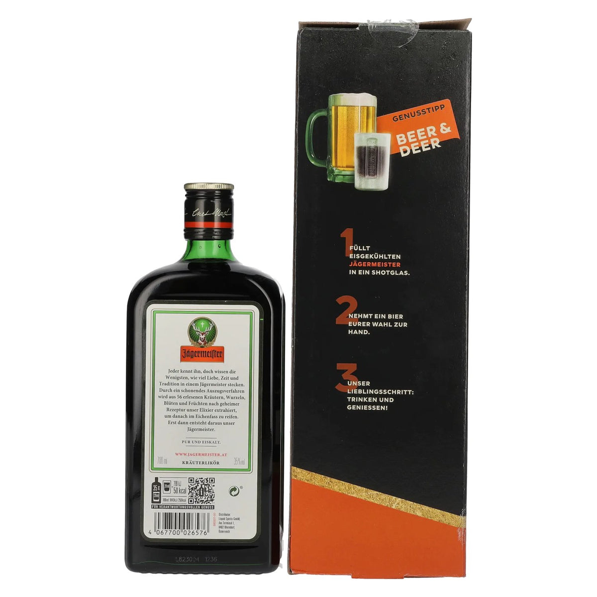 Jägermeister 35% Vol. 0,7l in gift box with 2 shot glasses