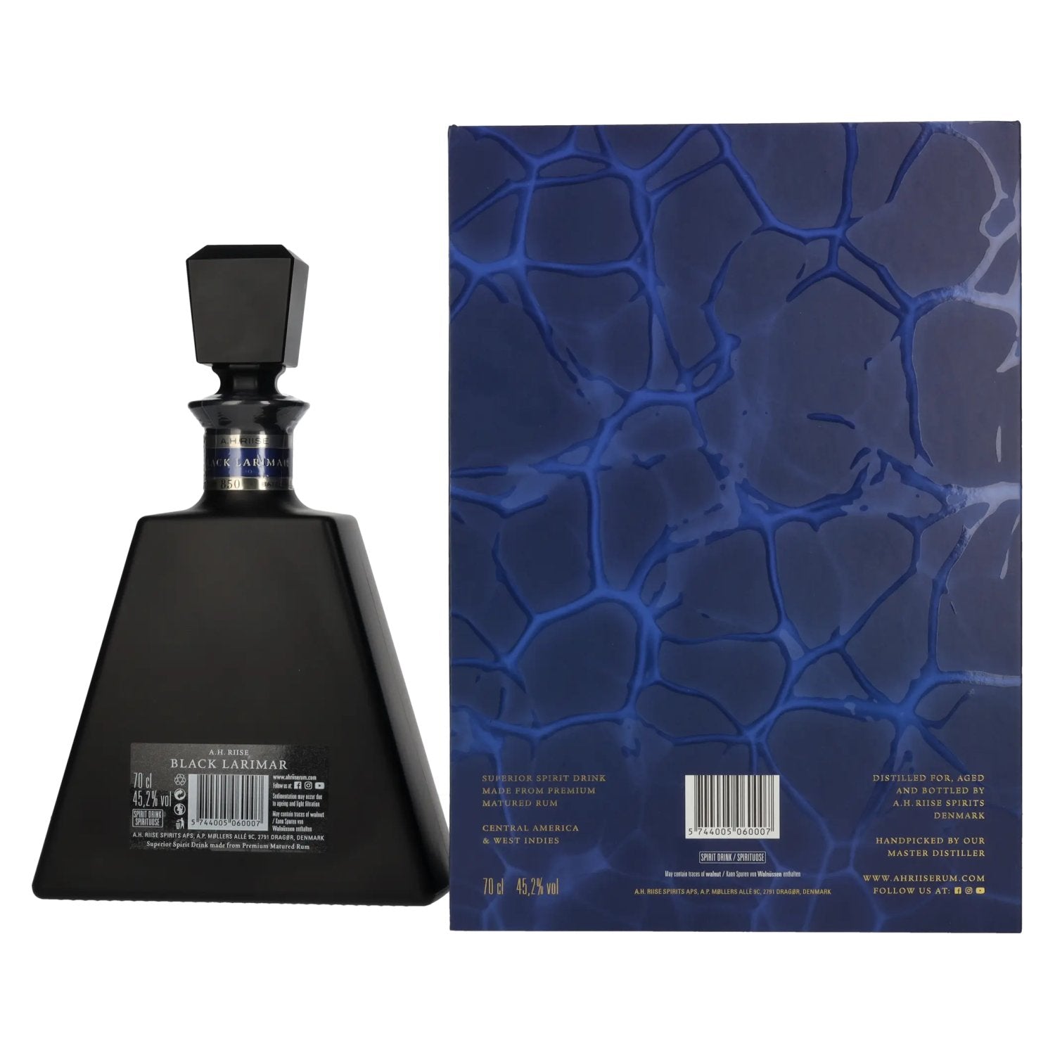 A.H. Riise Black BLACK LARIMAR Gem Collection Spirit Drink 45,2% vol. 0,7l en coffret cadeau